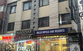 Hotel Taksh Inn Hhr, Karol Bagh, Metro Station